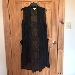 Black sleeveless sheer long cardigan XL Emi & Joe